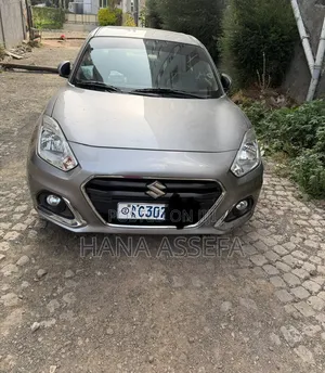 Suzuki Dzire 2023 Silver