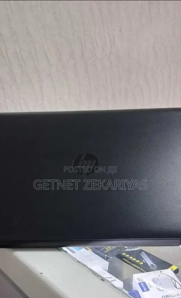 New Laptop HP Stream Notebook 8GB Intel Core i7 HDD 1T