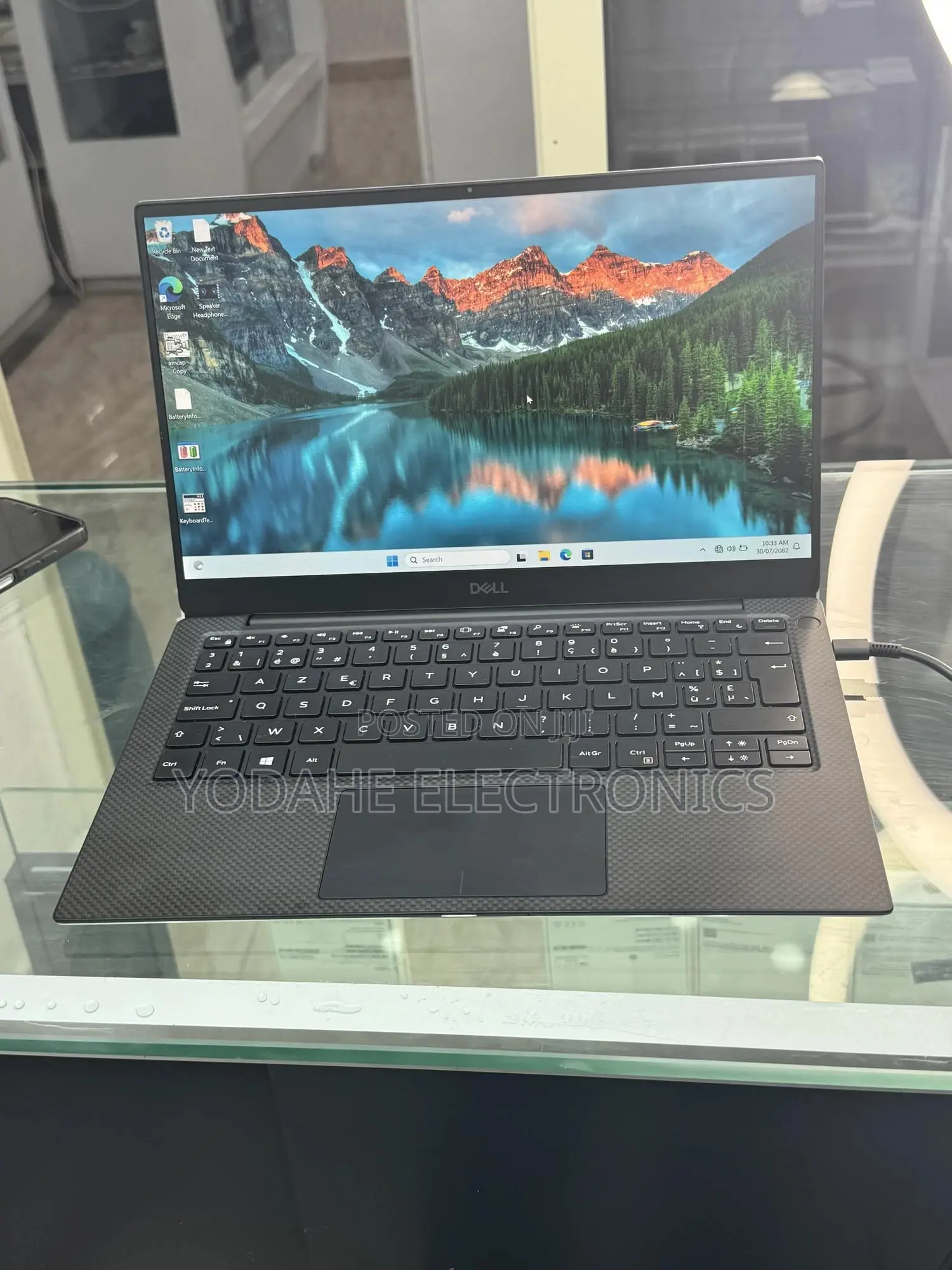 New Laptop Dell XPS 13 8GB Intel Core i5 SSD 512GB