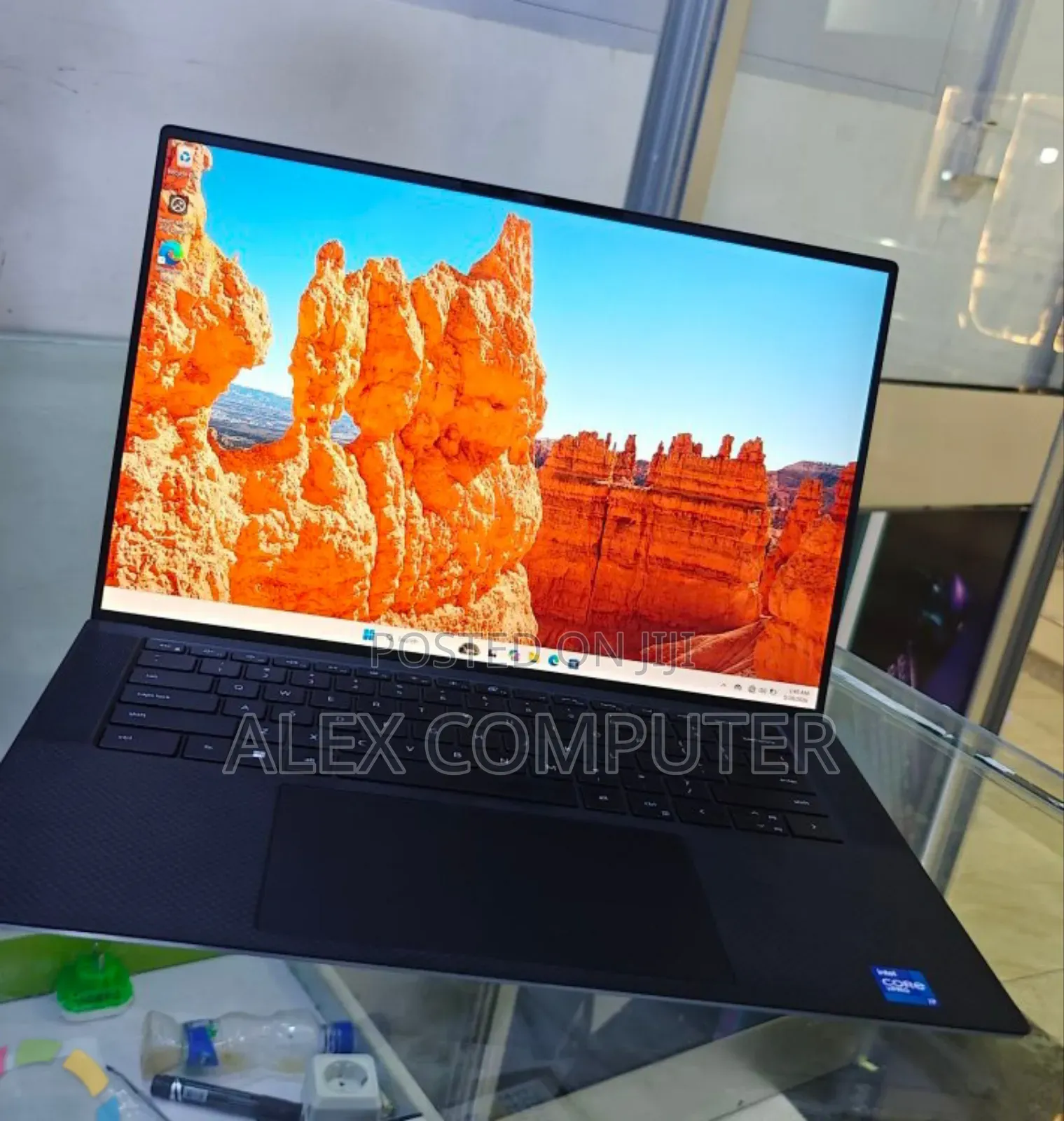 New Laptop Dell Precision 5560 16GB Intel Core i7 SSD 512GB