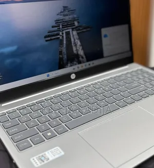 New Laptop HP Stream Notebook 16GB Intel Core i7 SSD 512GB