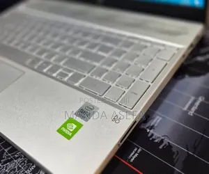 New Laptop HP Pavilion 15 8GB Intel Core i5 SSD 256GB