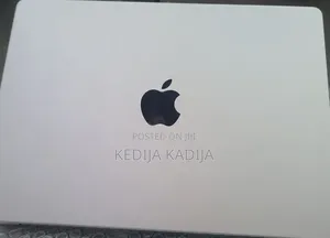 New Laptop Apple MacBook Pro M1 16GB Intel Core i9 SSD 512GB