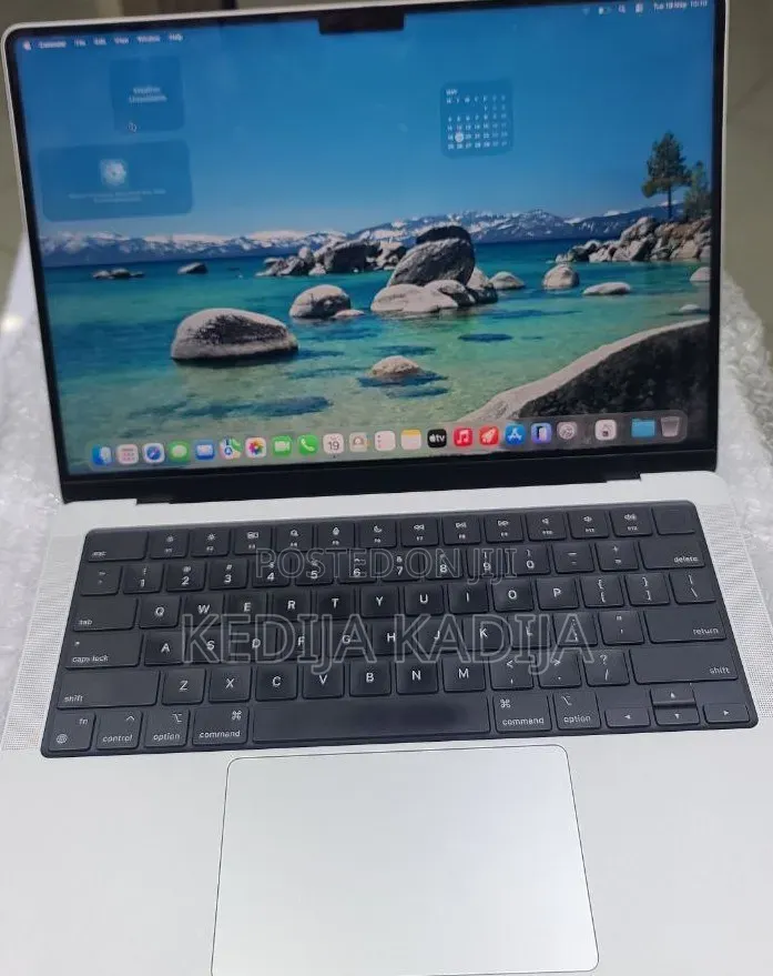 New Laptop Apple MacBook Pro M1 16GB Intel Core i9 SSD 512GB
