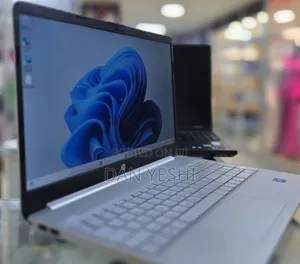 New Laptop HP Stream Notebook 16GB Intel Core i7 SSD 512GB