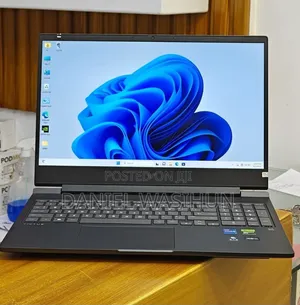 New Laptop HP Victus 16 16GB Intel Core i7 SSD 1T