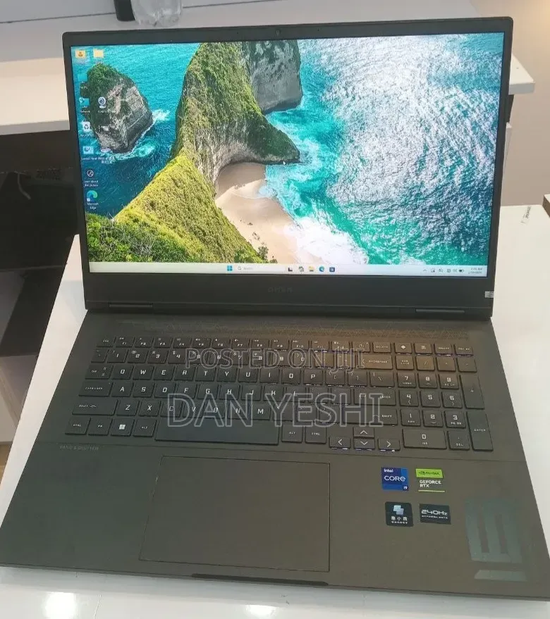 New Laptop HP Omen 16 16GB Intel Core i9 SSD 1T