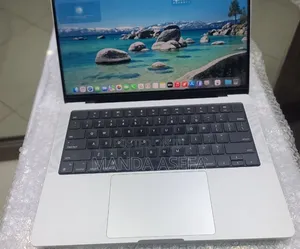 New Laptop Apple MacBook Pro M1 16GB Apple M1 Pro SSD 512GB