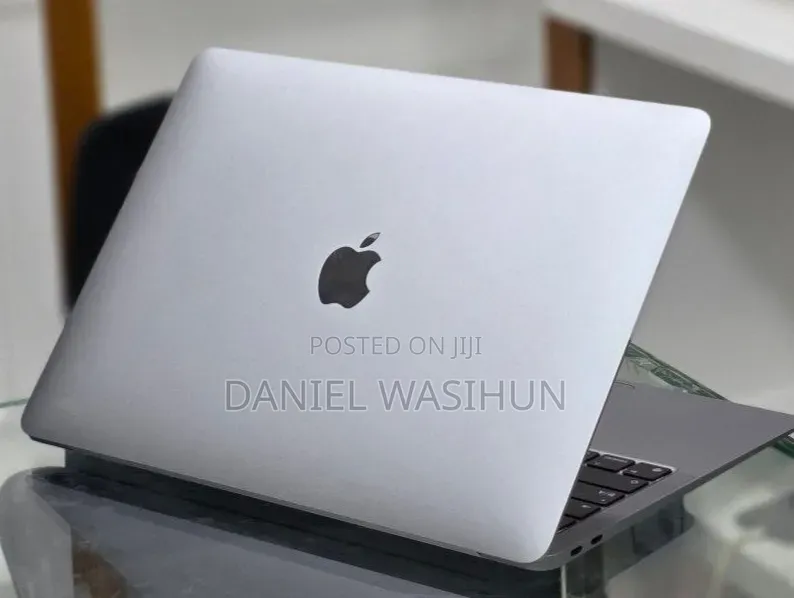 New Laptop Apple MacBook Air 2020 M1 8GB Intel Core i7 SSD 256GB