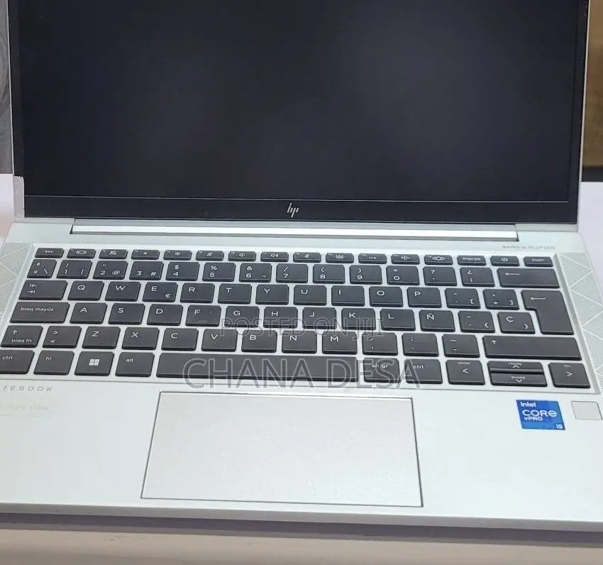New Laptop HP EliteBook 830 G8 16GB Intel Core i5 SSD 512GB