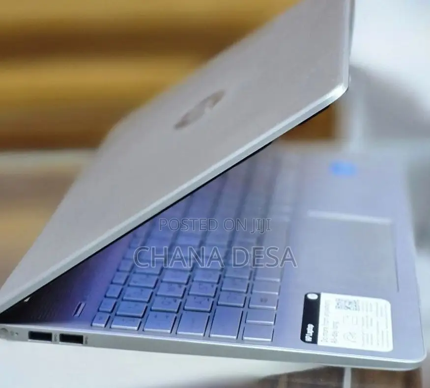 New Laptop HP Stream Notebook 8GB Intel Core i3 SSD 256GB