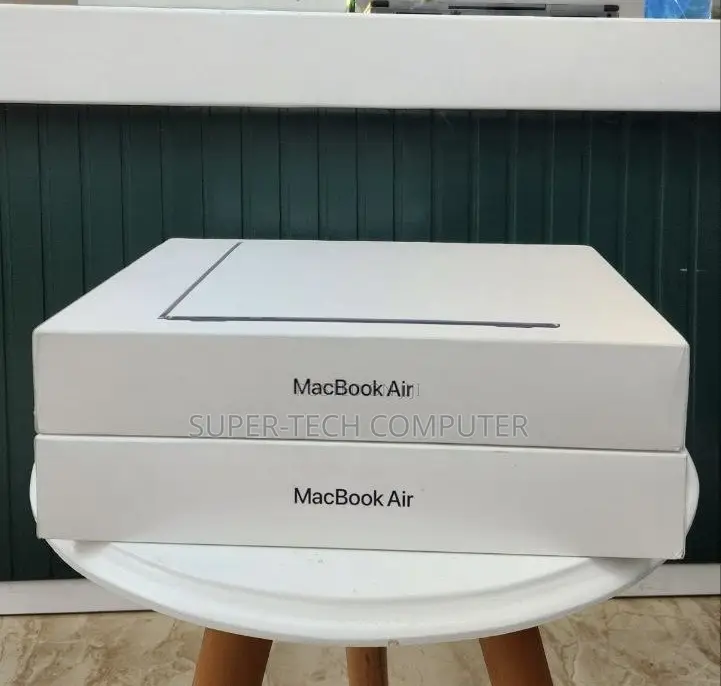 New Laptop Apple MacBook Air 2026 M5 16GB Apple M5 SSD 512GB