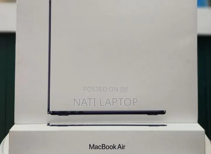 New Laptop Apple MacBook Air 2026 M5 13-inch 16GB Apple M5 SSD 512GB