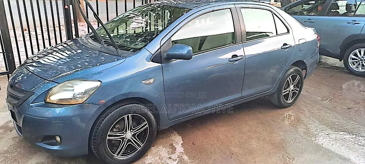 Toyota Yaris 2007 Blue