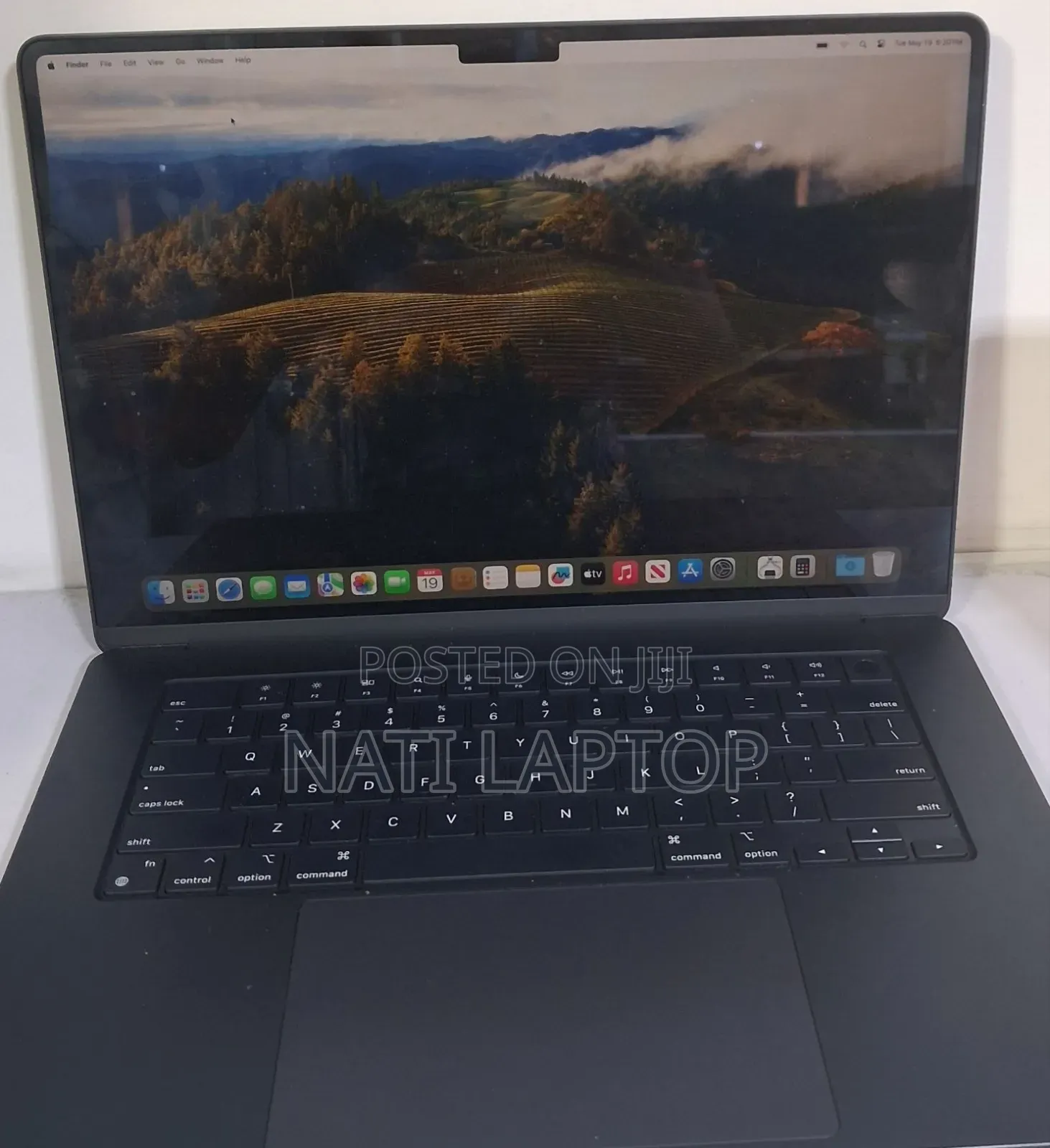 New Laptop Apple MacBook Air 2024 M3 15-inch 16GB Apple M3 SSD 256GB