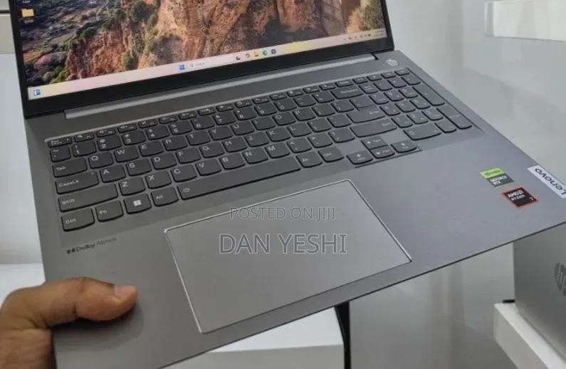 New Laptop Lenovo 32GB Intel Core i7 SSD 1T