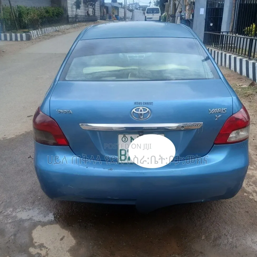 Toyota Yaris 2009 Blue