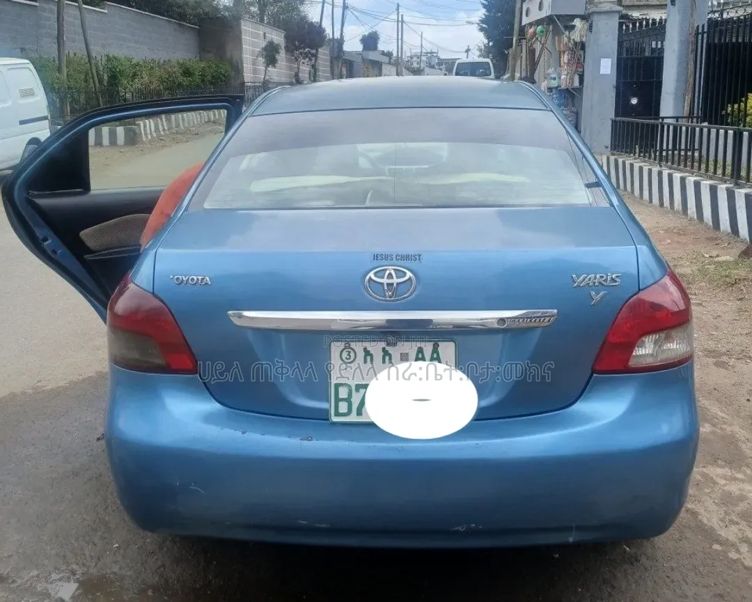 Toyota Yaris 2009 Blue
