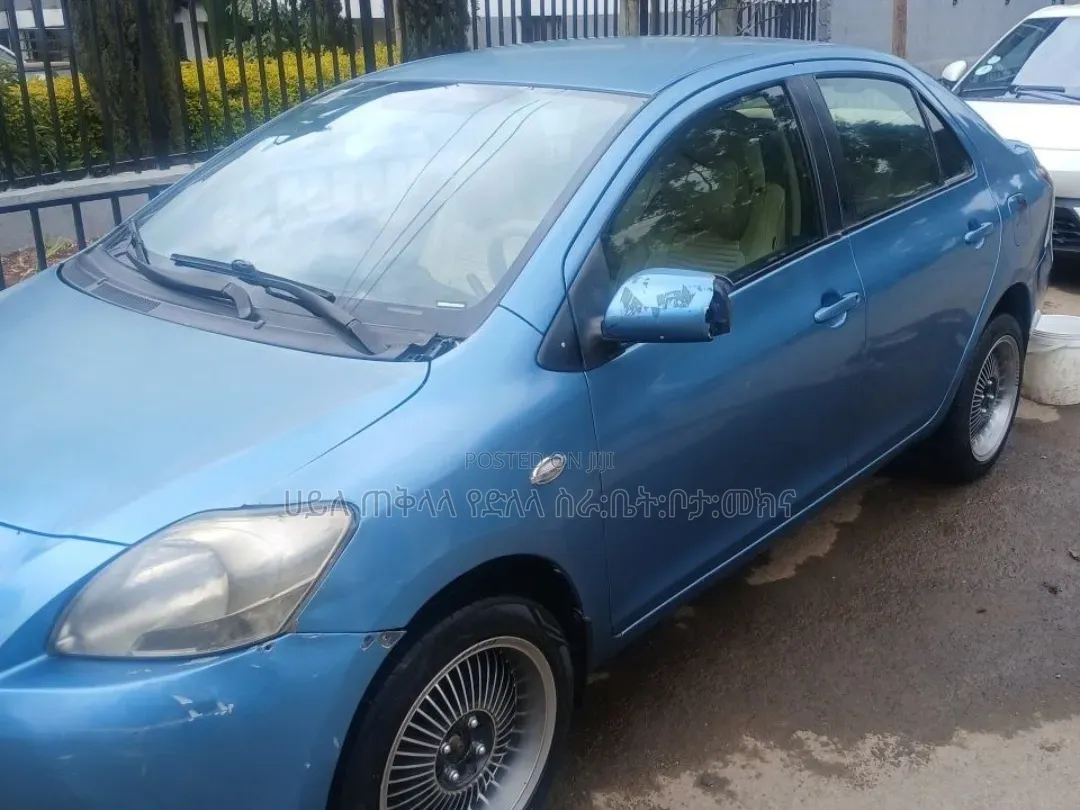 Toyota Yaris 2009 Blue