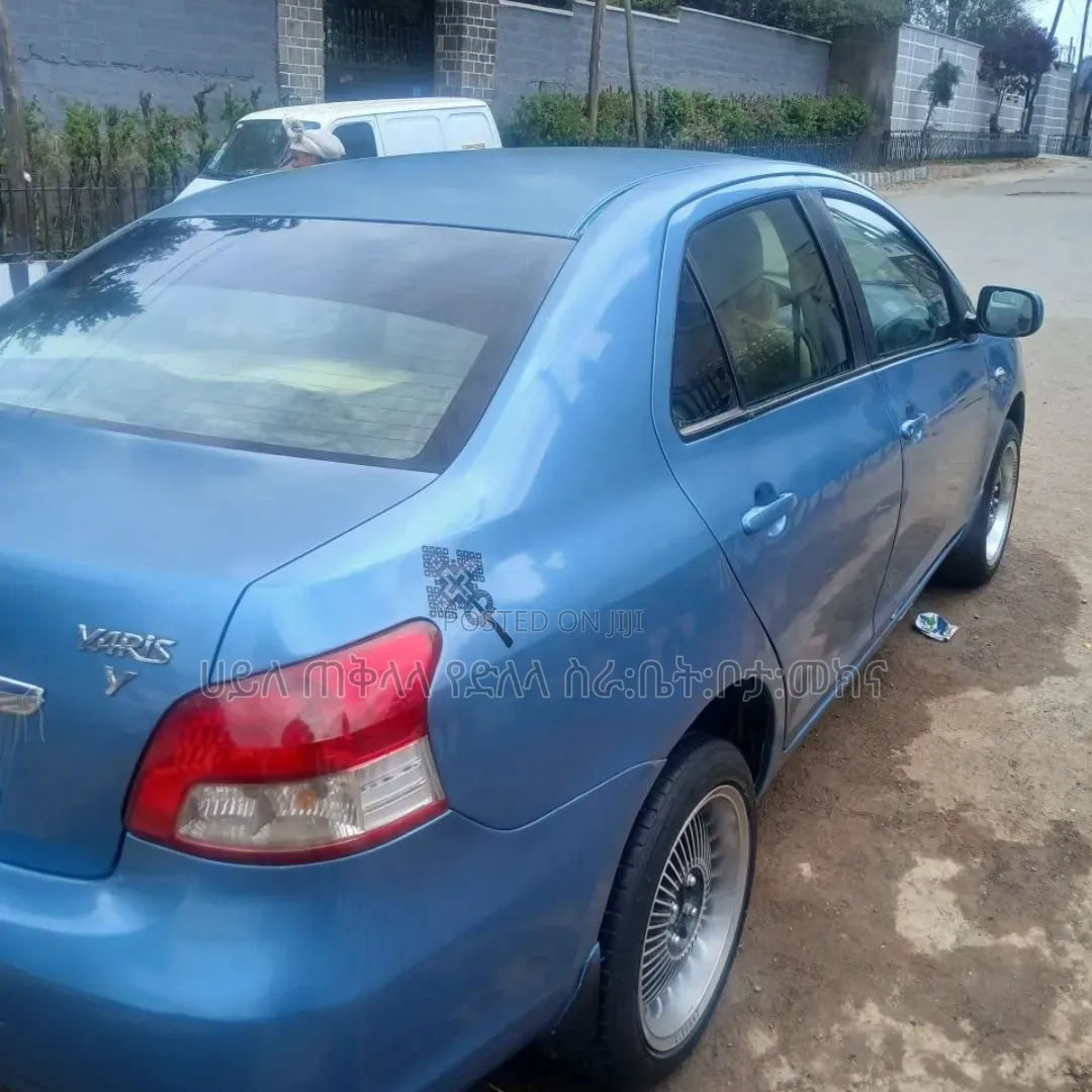 Toyota Yaris 2009 Blue