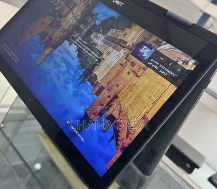 New Laptop Dell 8GB Intel Core i3 SSD 256GB