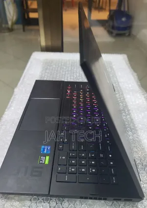 New Laptop HP Omen 16 16GB Intel Core i7 SSD 512GB