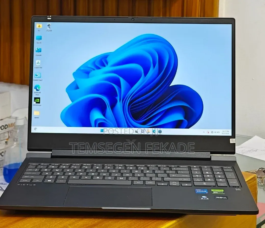 New Laptop HP Victus 16 16GB Intel Core i7 SSD 1T