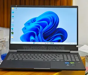 New Laptop HP Victus 16 16GB Intel Core i7 SSD 1T