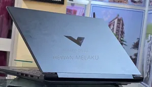 New Laptop HP Victus 15 16GB AMD Ryzen 7 SSD 1T