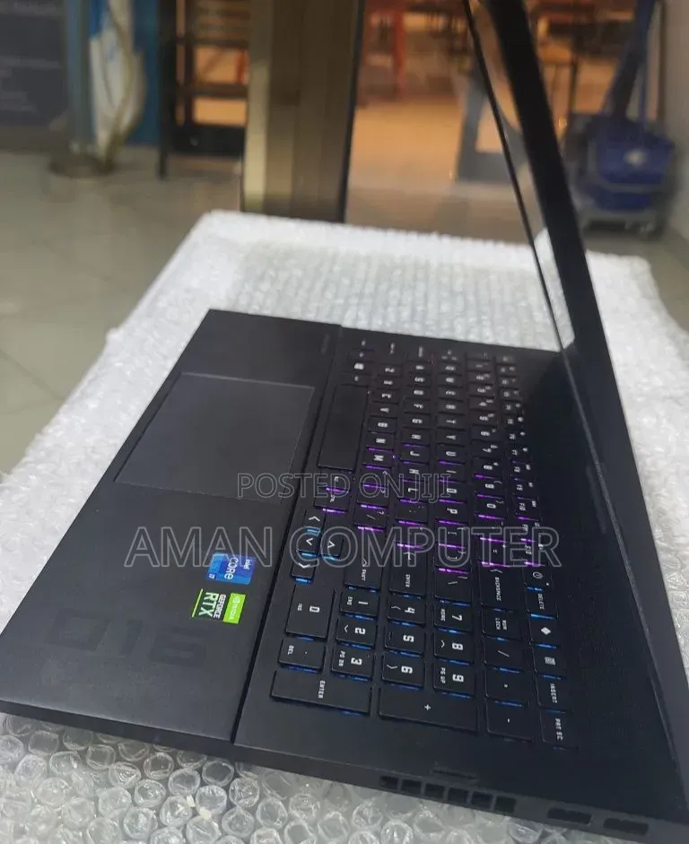 New Laptop HP Omen 15 16GB Intel Core i7 SSD 512GB