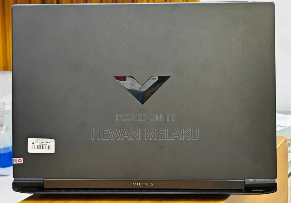 New Laptop HP Victus 16 16GB Intel Core i7 SSD 1T
