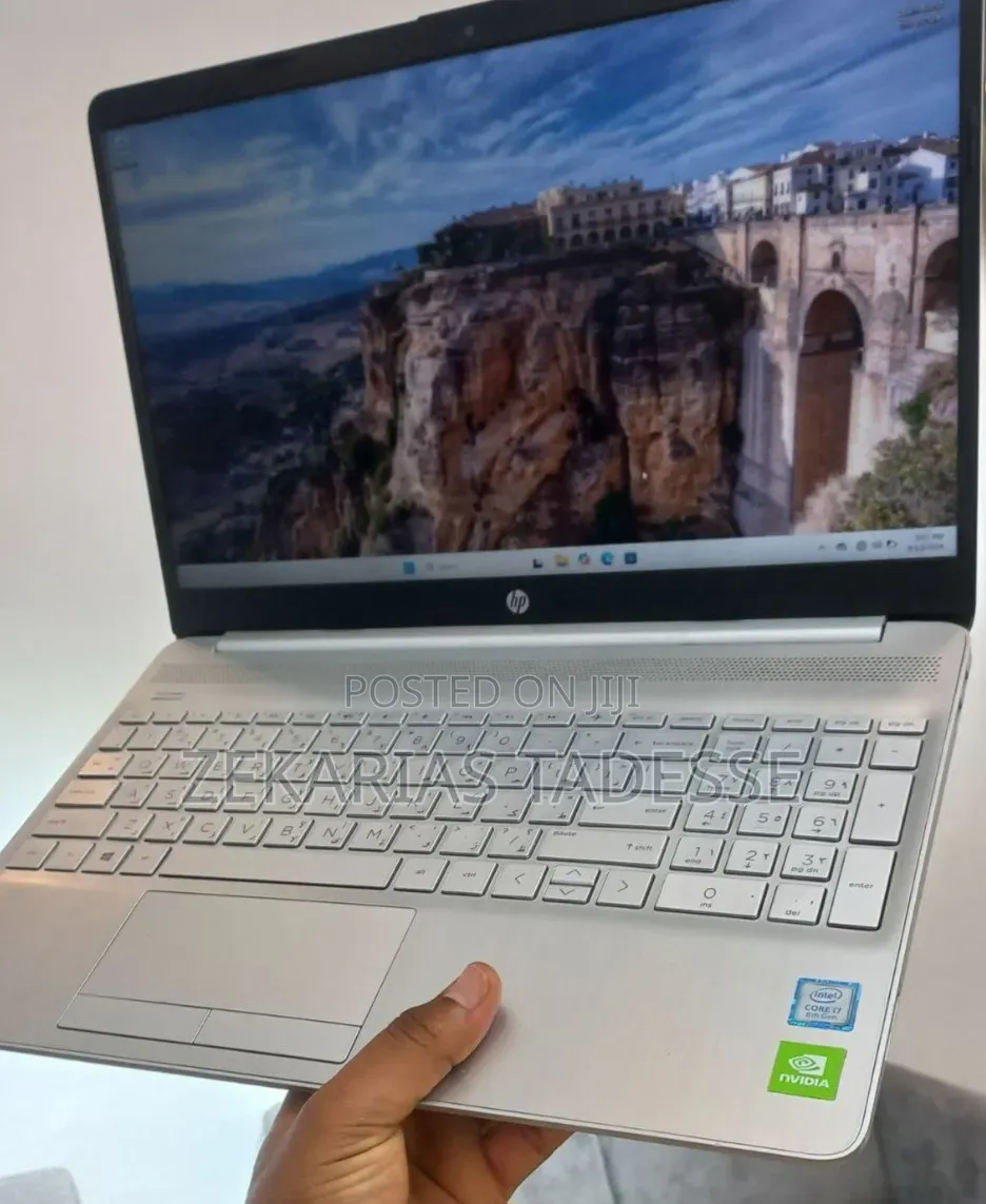 New Laptop HP Stream Notebook 8GB Intel Core i7 HDD+SSD 1T