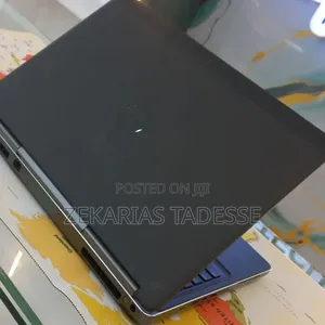 New Laptop Dell Precision 7520 16GB Intel Core i7 SSD 512GB