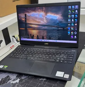 New Laptop Dell XPS 15 32GB Intel Core i7 SSD 512GB