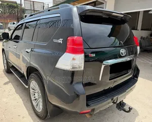 Toyota Land Cruiser Prado 2014 Burgundy