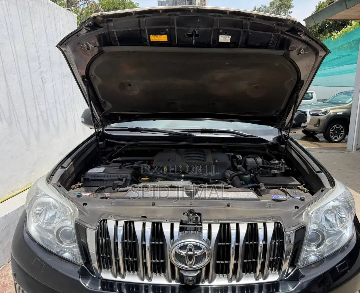 Toyota Land Cruiser Prado 2014 Burgundy