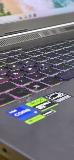 New Laptop Asus ROG Strix G15 16GB Intel Core i7 SSD 1T