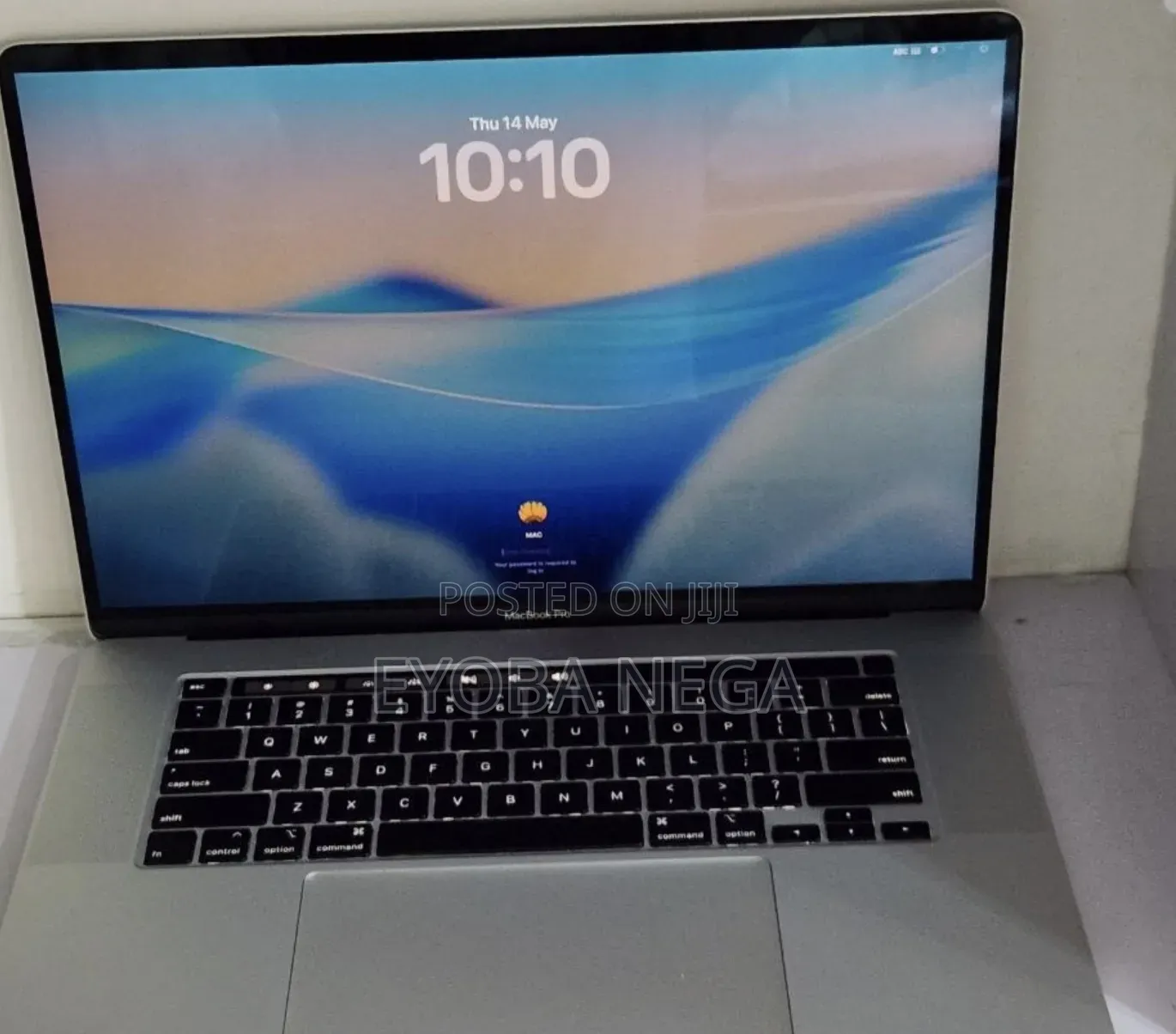 New Laptop Apple MacBook Pro 2019 32GB Intel Core i9 SSD 1T