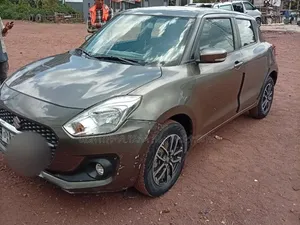 Suzuki Swift 2021 Pink