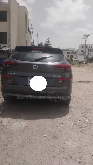 Hyundai Tucson 2020 Maroon