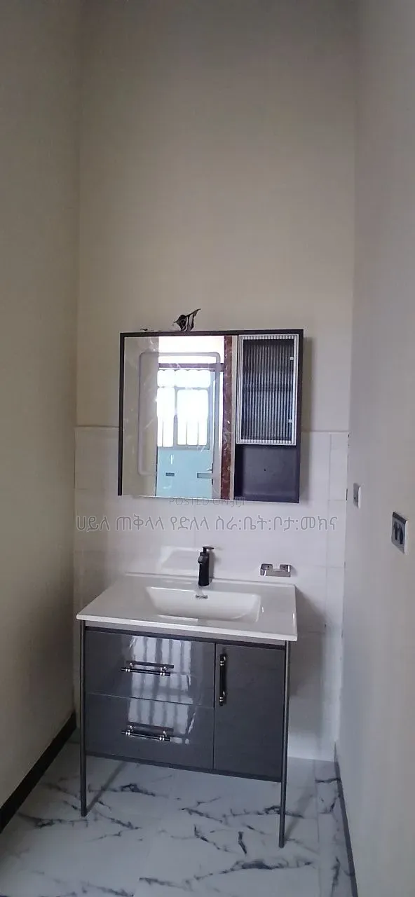 Furnished 5bdrm Villa in Sheger Legetafo Area, Oromia-Finfinne for sale