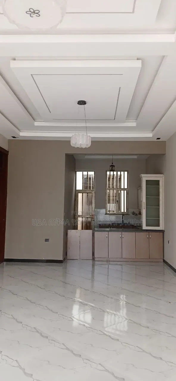 Furnished 5bdrm Villa in Sheger Legetafo Area, Oromia-Finfinne for sale