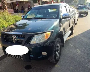 Toyota Hilux 2006 Matt Black
