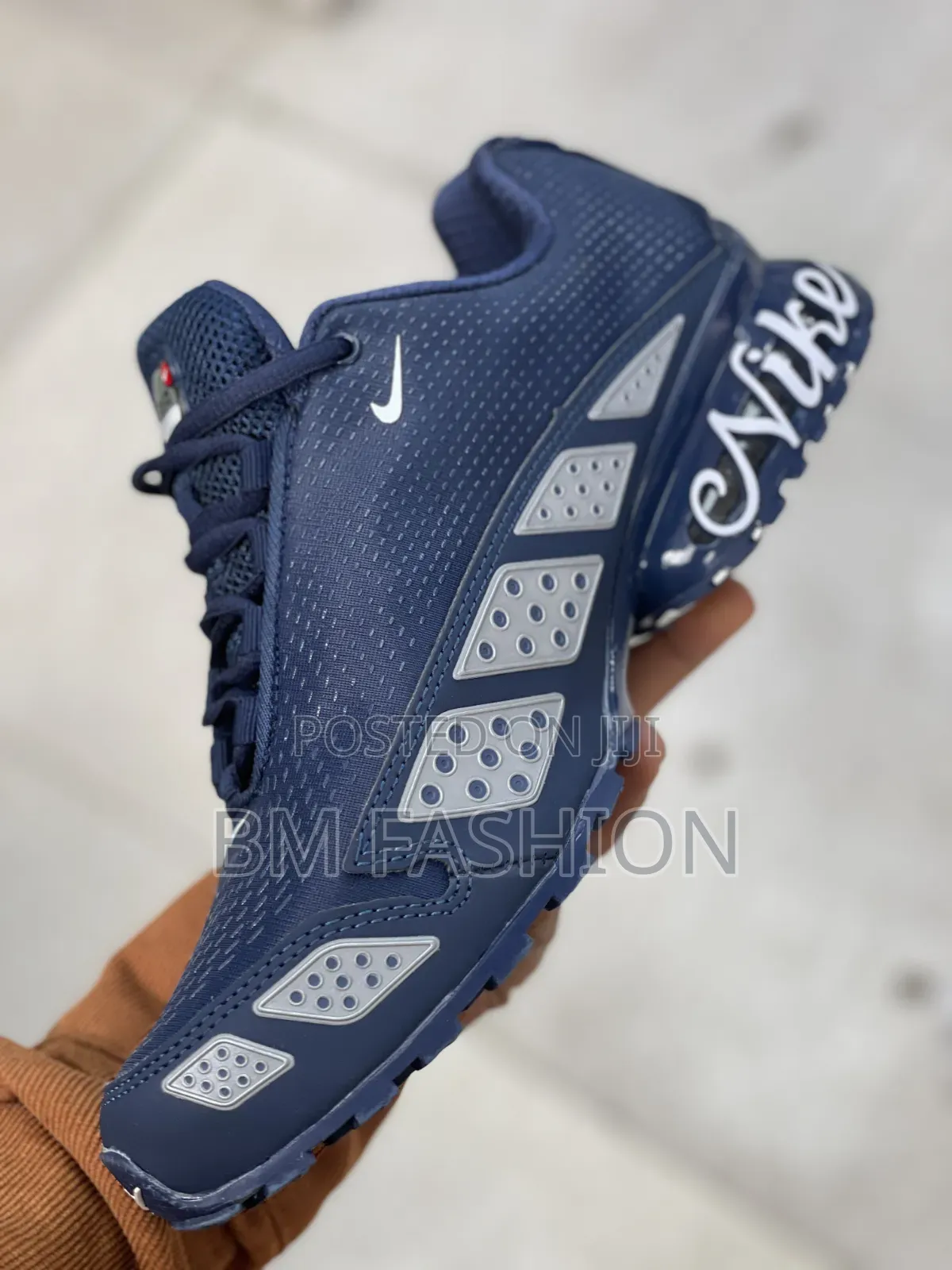 Nike Air Max (The Scripted Essential)