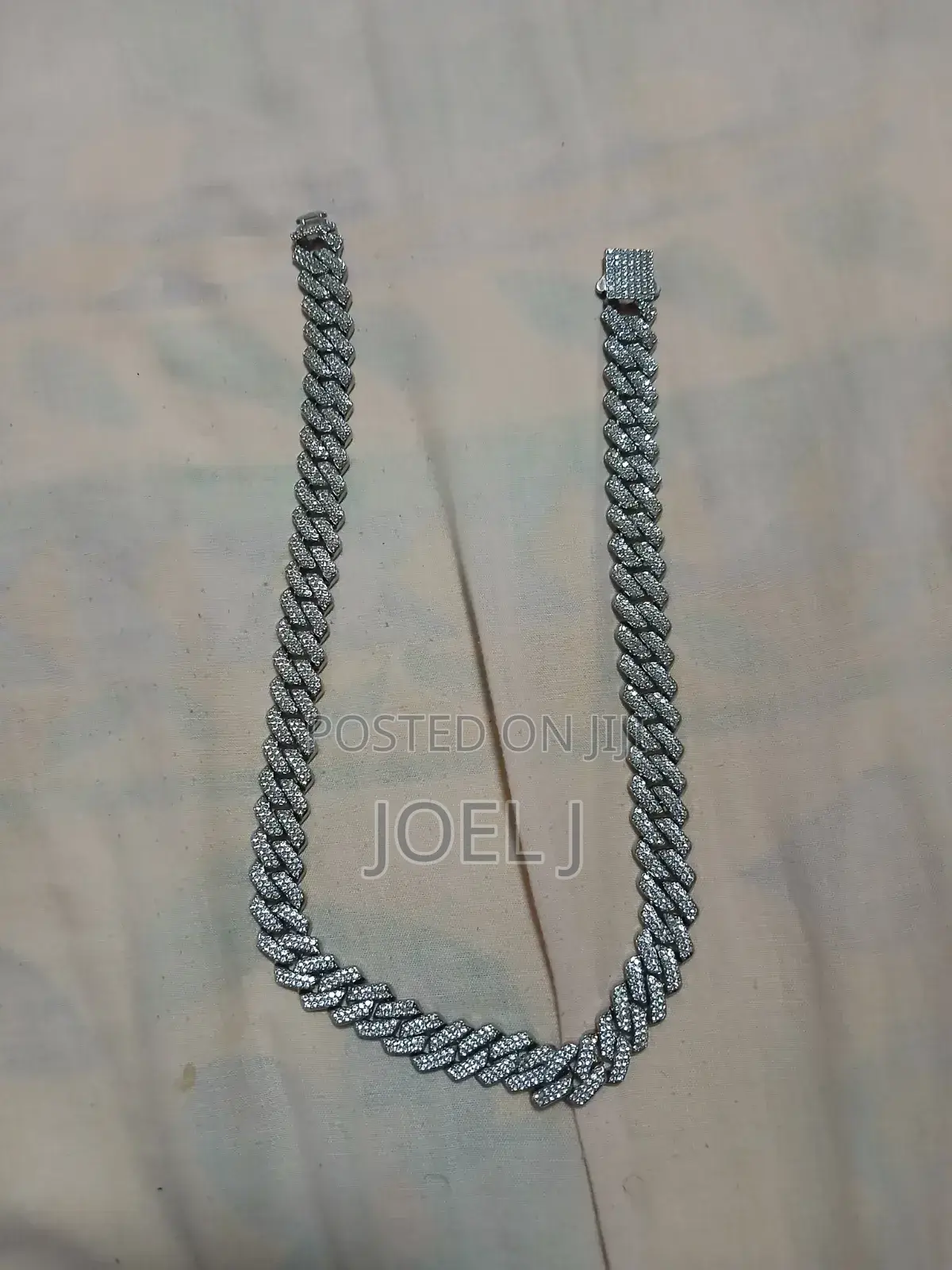 Iced Chain