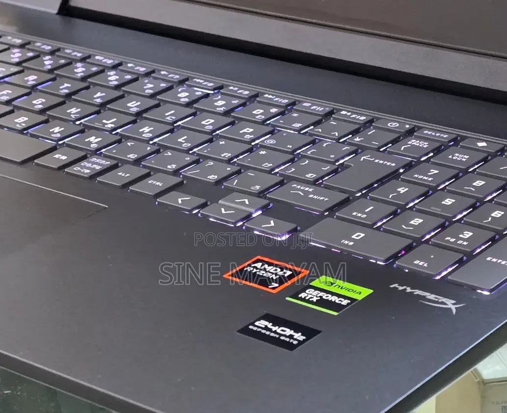 New Laptop HP Victus 15 16GB Intel Core i7 SSD 1T