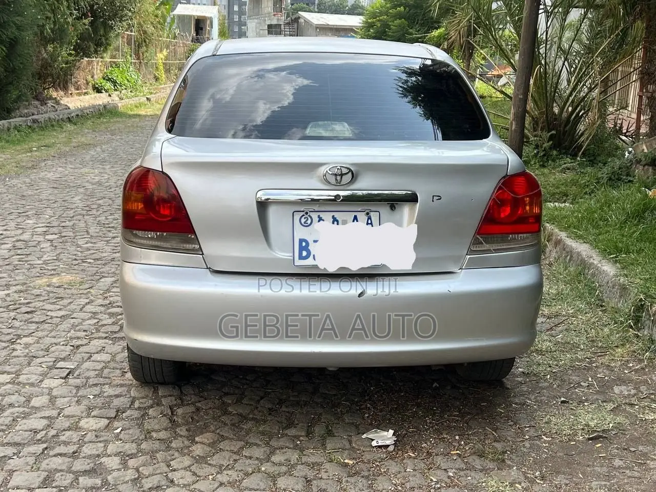 Toyota Platz 2003
