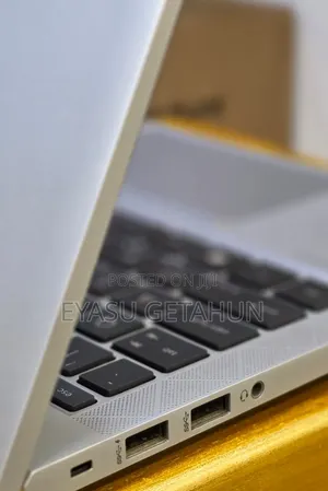 New Laptop HP EliteBook 840 G7 16GB Intel Core i7 SSD 512GB