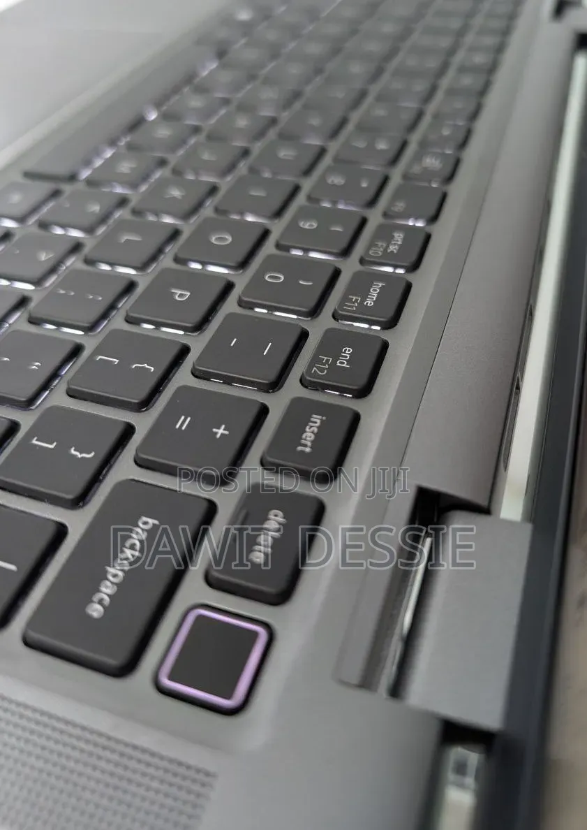 New Laptop Dell Latitude 7450 32GB Intel Core Ultra 7 SSD 1T