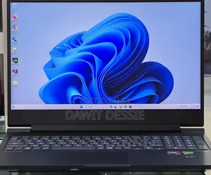 New Laptop HP 16GB AMD Ryzen 7 SSD 1T